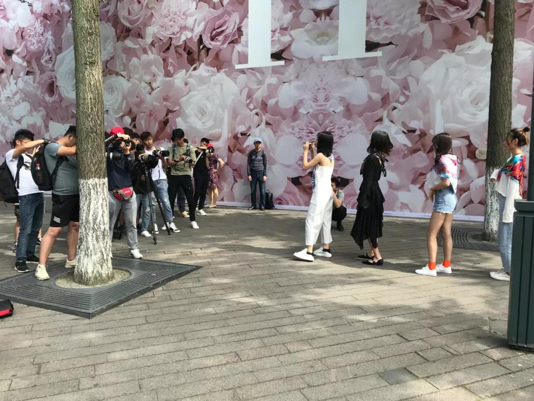 中小老板要不要转型做抖爸推广